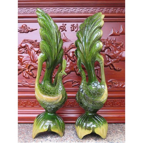 Cặp chim công làm từ gỗ đổi màu